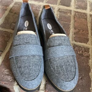 Dr. Scholll’s New Gray loafers